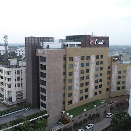 Hotel Madin Varanasi Exteriör bild